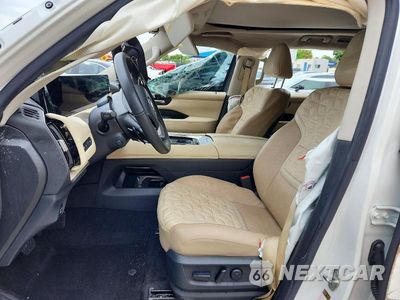 Zdjęcie 7 z 13 samochodu: 2025 NISSAN ARMADA PLATINUM VIN:JN8AY3EAXS9000896 - miniatura