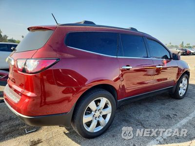 Trzecie zdjęcie samochodu z tyłu: 2017 CHEVROLET TRAVERSE LT VIN:1GNKRGKD3HJ172012 - miniatura
