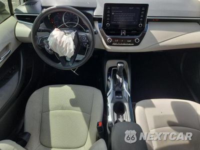 Zdjęcie 8 z 12 samochodu: 2020 TOYOTA COROLLA LE VIN:JTDEPRAE8LJ006126 - miniatura