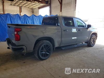 Trzecie zdjęcie samochodu z tyłu: 2024 CHEVROLET SILVERADO K1500 CUSTOM VIN:3GCPDBEK8RG195458 - miniatura