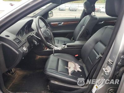 Zdjęcie 7 z 12 samochodu: 2009 MERCEDES-BENZ C 300 4MATIC VIN:WDDGF81X69F203272 - miniatura