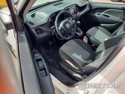 Zdjęcie 8 z 13 samochodu: 2017 RAM PROMASTER CITY ST DELIVERY VAN VIN:ZFBERFABXH6E11662 - miniatura