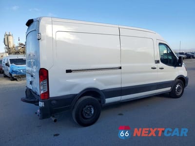 Trzecie zdjęcie samochodu z tyłu: 2024 FORD TRANSIT 250 DELIVERY VAN VIN:1FTBR1C84RKB74645 - miniatura