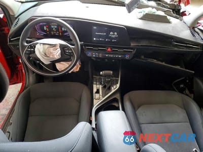 Zdjęcie 8 z 14 samochodu: 2025 KIA NIRO LX VIN:KNDCP3LE1S5309998 - miniatura