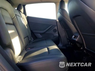 Zdjęcie 11 z 13 samochodu: 2022 TESLA MODEL Y VIN:7SAYGDEE0NA006075 - miniatura