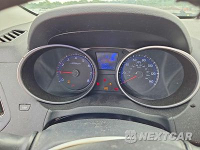 Zdjęcie 9 z 13 samochodu: 2012 HYUNDAI TUCSON LIMITED VIN:KM8JUCAC0CU445107 - miniatura