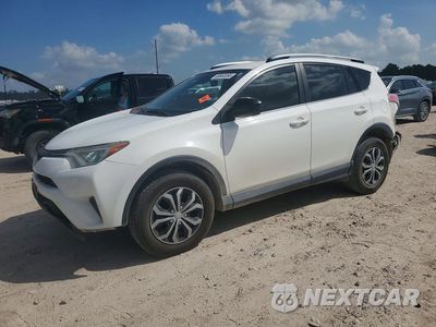 2017 TOYOTA RAV4 LE JTMZFREV1HJ704647 - główne zdjęcie licytacji z USA - miniatura