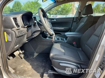 Zdjęcie 7 z 13 samochodu: 2022 KIA SPORTAGE LX VIN:KNDPM3AC1N7954199 - miniatura