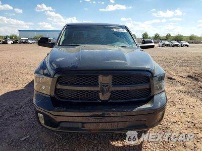 Piąte zdjęcie samochodu w środku: 2018 RAM 1500 SLT VIN:1C6RR7LT7JS219725 - miniatura