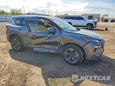 Czwarte zdjęcie samochodu z boku: 2025 NISSAN ROGUE SV VIN:5N1BT3BA5SC787967 - miniatura