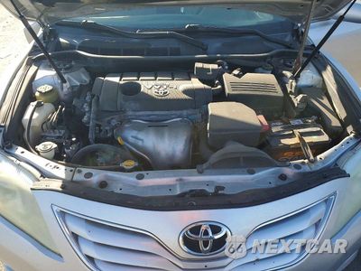 Zdjęcie 11 z 12 samochodu: 2010 TOYOTA CAMRY LE VIN:4T1BF3EK3AU061481 - miniatura