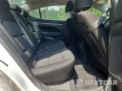 Zdjęcie 10 z 13 samochodu: 2018 HYUNDAI ELANTRA SEL VIN:5NPD84LF3JH302873 - miniatura