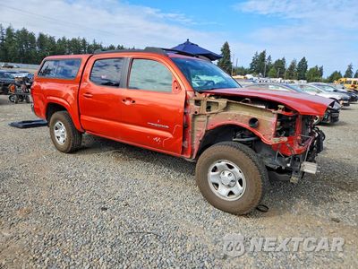 Czwarte zdjęcie samochodu z boku: 2016 TOYOTA TACOMA SR5 V6 VIN:3TMAZ5CN7GM014922 - miniatura