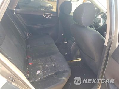 Zdjęcie 10 z 12 samochodu: 2019 NISSAN SENTRA SR VIN:3N1AB7AP7KY304652 - miniatura