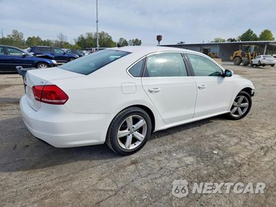 Trzecie zdjęcie samochodu z tyłu: 2015 VOLKSWAGEN PASSAT S VIN:1VWAT7A38FC088684 - miniatura