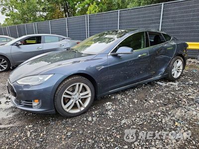 2015 TESLA MODEL S 85D 5YJSA1H25FFP78998 - główne zdjęcie licytacji z USA - miniatura