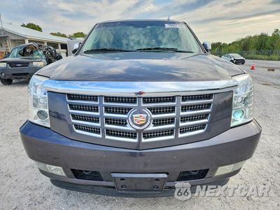 Piąte zdjęcie samochodu w środku: 2011 CADILLAC ESCALADE ESV PREMIUM VIN:1GYS4JEF2BR223469 - miniatura