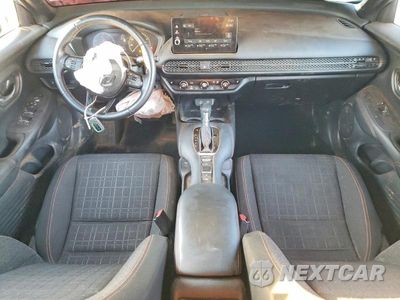 Zdjęcie 8 z 13 samochodu: 2026 HONDA HR-V SPORT VIN:3CZRZ2H59TM721891 - miniatura