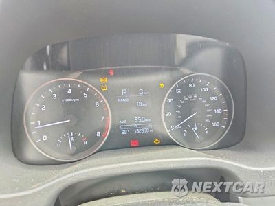 Zdjęcie 9 z 12 samochodu: 2017 HYUNDAI ELANTRA SE VIN:KMHD74LF1HU362973 - miniatura