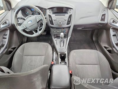 Zdjęcie 8 z 13 samochodu: 2016 FORD FOCUS SE VIN:1FADP3F23GL303053 - miniatura
