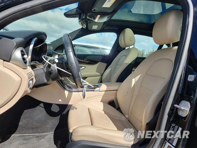 Zdjęcie 7 z 12 samochodu: 2019 MERCEDES-BENZ C 300 4MATIC VIN:55SWF8EB5KU312321 - miniatura