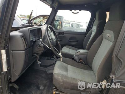 Zdjęcie 7 z 12 samochodu: 2006 JEEP WRANGLER X VIN:1J4FA39S36P758812 - miniatura