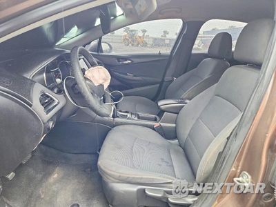 Zdjęcie 7 z 12 samochodu: 2019 CHEVROLET CRUZE LS VIN:1G1BC5SM4K7131870 - miniatura