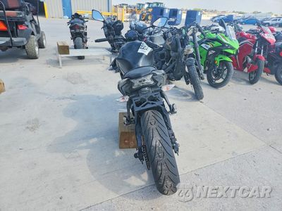 Czwarte zdjęcie samochodu z boku: 2017 KAWASAKI ER650 H VIN:JKAEREH15HDA05170 - miniatura