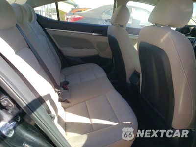Zdjęcie 10 z 12 samochodu: 2019 HYUNDAI ELANTRA VALUE EDITION VIN:5NPD84LF9KH460295 - miniatura