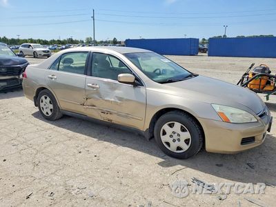 Czwarte zdjęcie samochodu z boku: 2006 HONDA ACCORD LX VIN:3HGCM56496G711095 - miniatura