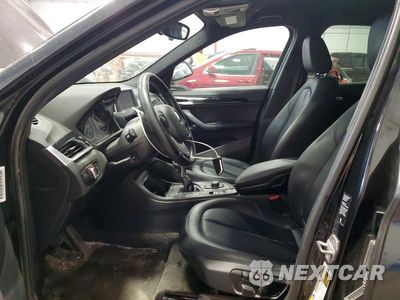 Zdjęcie 7 z 13 samochodu: 2018 BMW X1 XDRIVE28I VIN:WBXHT3C34J5F91767 - miniatura