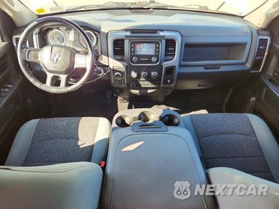 Zdjęcie 8 z 12 samochodu: 2019 RAM 1500 CLASSIC TRADESMAN VIN:1C6RR7KMXKS706476 - miniatura
