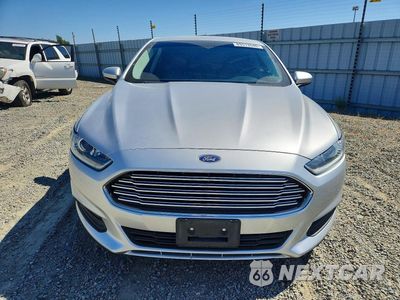Piąte zdjęcie samochodu w środku: 2016 FORD FUSION S HYBRID VIN:3FA6P0UU8GR157794 - miniatura