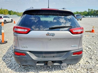 Zdjęcie 6 z 13 samochodu: 2017 JEEP CHEROKEE LATITUDE VIN:1C4PJMCS1HD213799 - miniatura