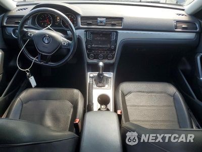 Zdjęcie 8 z 12 samochodu: 2019 VOLKSWAGEN PASSAT WOLFSBURG VIN:1VWLA7A38KC005618 - miniatura
