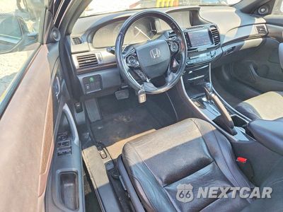 Zdjęcie 8 z 13 samochodu: 2017 HONDA ACCORD EXL VIN:1HGCT2B86HA001616 - miniatura