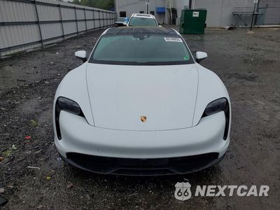 Piąte zdjęcie samochodu w środku: 2023 PORSCHE TAYCAN VIN:WP0AA2Y18PSA10142 - miniatura