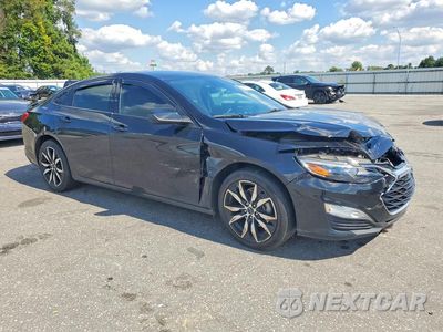 Czwarte zdjęcie samochodu z boku: 2025 CHEVROLET MALIBU RS VIN:1G1ZG5ST8SF107989 - miniatura