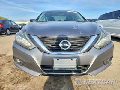 Piąte zdjęcie samochodu w środku: 2016 NISSAN ALTIMA 2.5 SR VIN:1N4AL3AP5GC274415 - miniatura