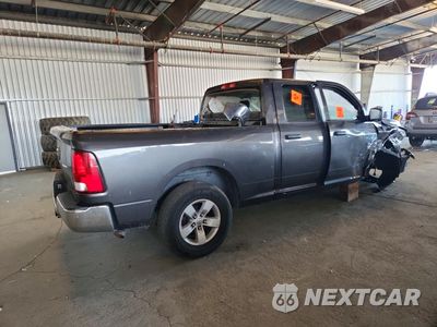 Trzecie zdjęcie samochodu z tyłu: 2019 RAM 1500 CLASSIC TRADESMAN VIN:1C6RR6FT4KS723141 - miniatura