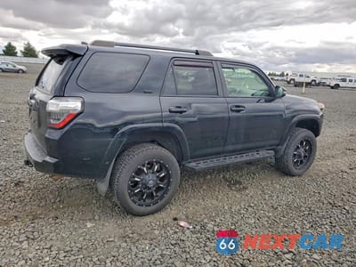 Trzecie zdjęcie samochodu z tyłu: 2019 TOYOTA 4RUNNER SR5 PREMIUM VIN:JTEBU5JR7K5718802 - miniatura