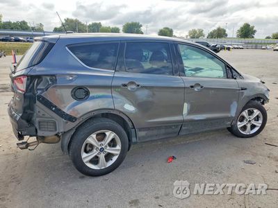 Trzecie zdjęcie samochodu z tyłu: 2015 FORD ESCAPE SE VIN:1FMCU9G90FUB50519 - miniatura