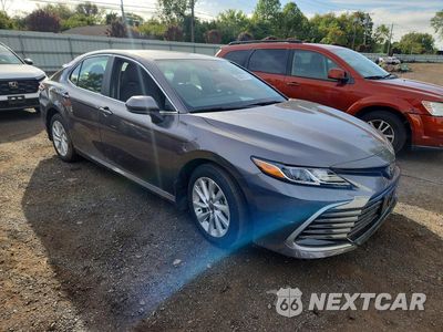 Czwarte zdjęcie samochodu z boku: 2023 TOYOTA CAMRY LE VIN:4T1C11BK3PU096770 - miniatura
