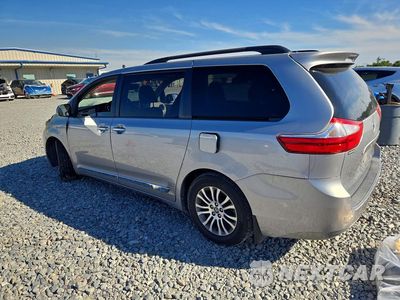 Drugie zdjęcie samochodu z przodu: 2015 TOYOTA SIENNA XLE 8-PASSENGER VIN:5TDYK3DC4FS617572 - miniatura