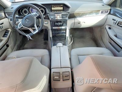 Zdjęcie 8 z 12 samochodu: 2014 MERCEDES-BENZ E 350 VIN:WDDHF5KB5EA857628 - miniatura