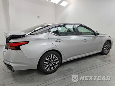 Trzecie zdjęcie samochodu z tyłu: 2023 NISSAN ALTIMA SV VIN:1N4BL4DV2PN370267 - miniatura