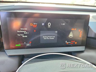 Zdjęcie 9 z 13 samochodu: 2026 TOYOTA RAV4 XLE PREMIUM VIN:2T36DRBV0TW007901 - miniatura