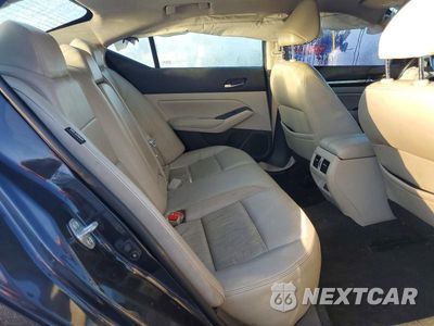 Zdjęcie 10 z 13 samochodu: 2019 NISSAN ALTIMA PLATINUM VIN:1N4BL4FV8KC110909 - miniatura