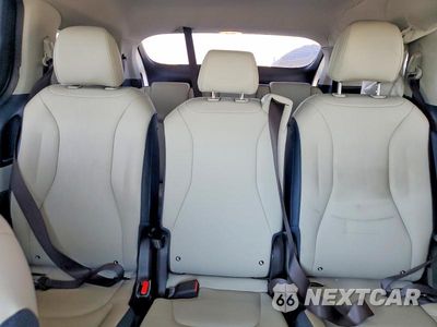 Zdjęcie 10 z 13 samochodu: 2026 KIA CARNIVAL EX VIN:KNDNC5KA4T6142272 - miniatura
