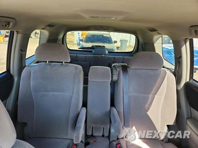 Zdjęcie 10 z 13 samochodu: 2009 TOYOTA HIGHLANDER BASE VIN:JTEES41A592120419 - miniatura